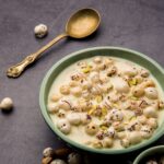 मखाना पोरिज रेसिपी | Makhana Porridge Recipe  sweet-roasted-makhana-kheer