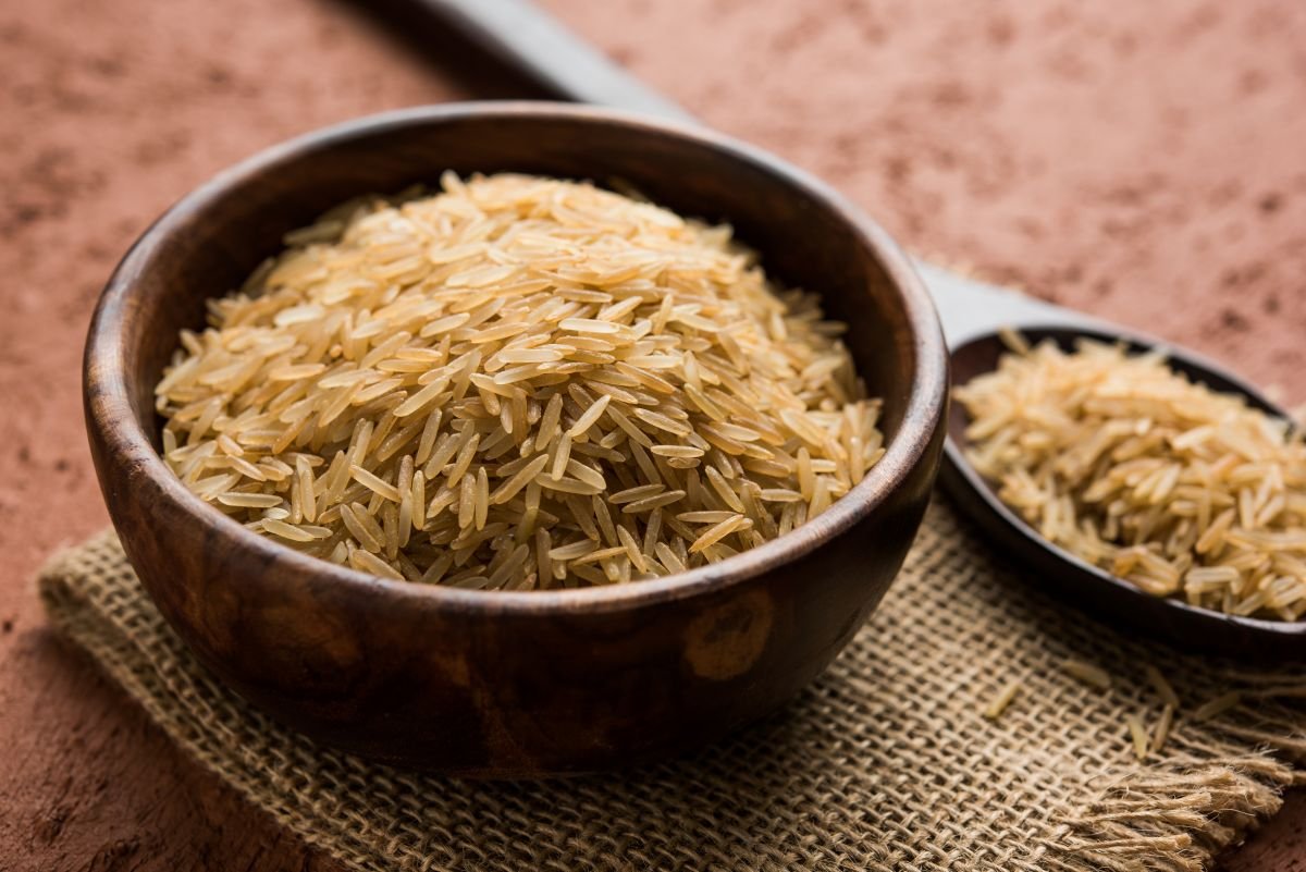 Brown Rice In Hindi भूरा चावल के लाभ | Brown Rice Benefits | स्वास्थ्य टिप्स | Nishaindia.com